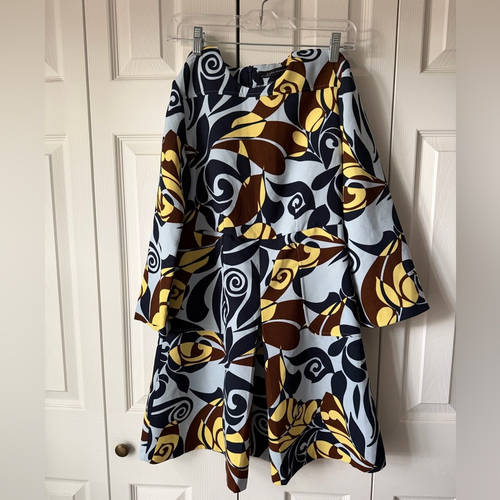 ZARA Dress size small.